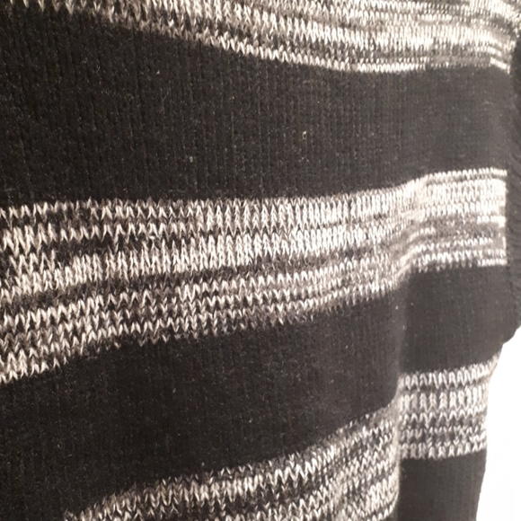 MAGAZINE black & grey dress w/ sleeves + belt - Picture 4 of 5